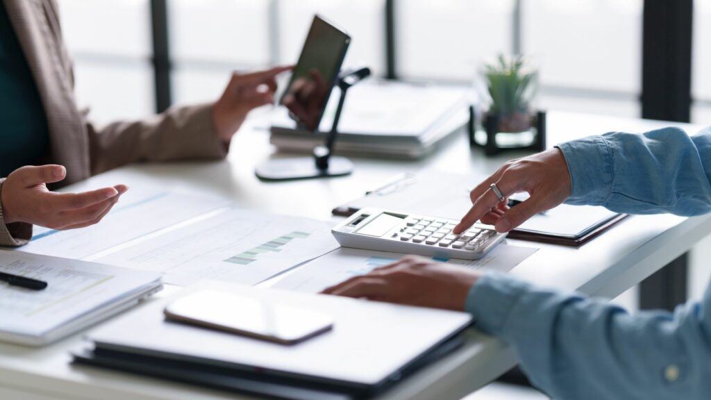 Découvrez pourquoi faire appel à un courtier pour financer un hôtel. Gain de temps, meilleur taux d'emprunt... Coventis Conseils vous explique tout.